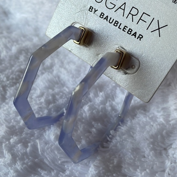 Sugarfix by Baublerbar Blue White Geometric Acrylic Hoop Earrings - Picture 3 of 3